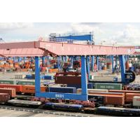 13812_7544 Portalkran über den Gleisen des Terminals Altenwerder, Güterzüge mit Containerladung. | HHLA Container Terminal Hamburg Altenwerder ( CTA )